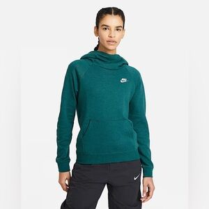 Green Nike Funnel Neck Sweatshirt✨